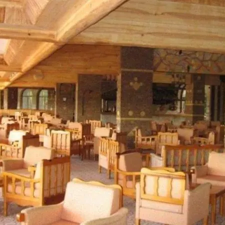 Hotel Defne Garden Side