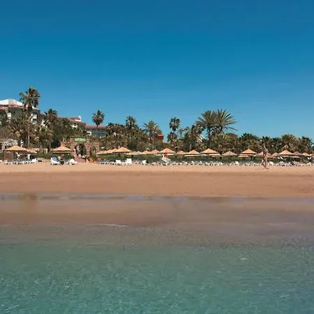 Defne Garden Hotel