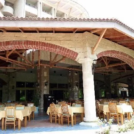 Defne Garden 4* Side