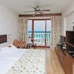 Ξενοδοχείο Defne Garden 4*