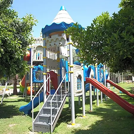 Отель Defne Garden 4*