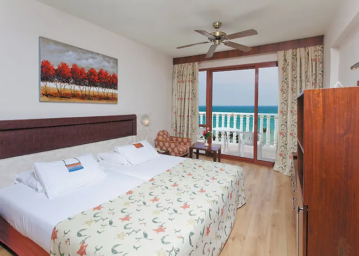 Defne Garden 4*
