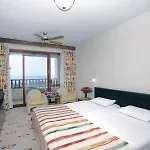 Defne Garden Hotel